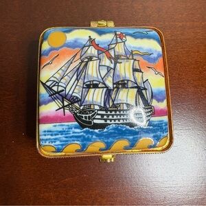 Vintage Ceramic Trinket Box with Viking Clipper Ship Hinged by Agiftcorp 2.35x1”